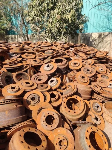 Cast iron from compressor housings — recovered material for foundry recycling