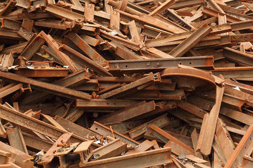Heavy melting steel HMS 1 80:20 mix prepared and pre-cut for container stuffing at Rotterdam