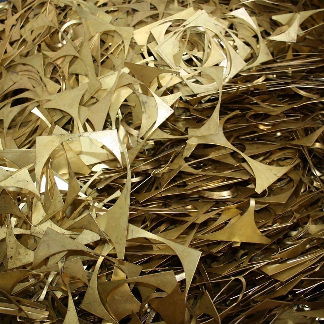 Honey brass yellow brass scrap - 65-70% copper plumbing fixtures for recycling